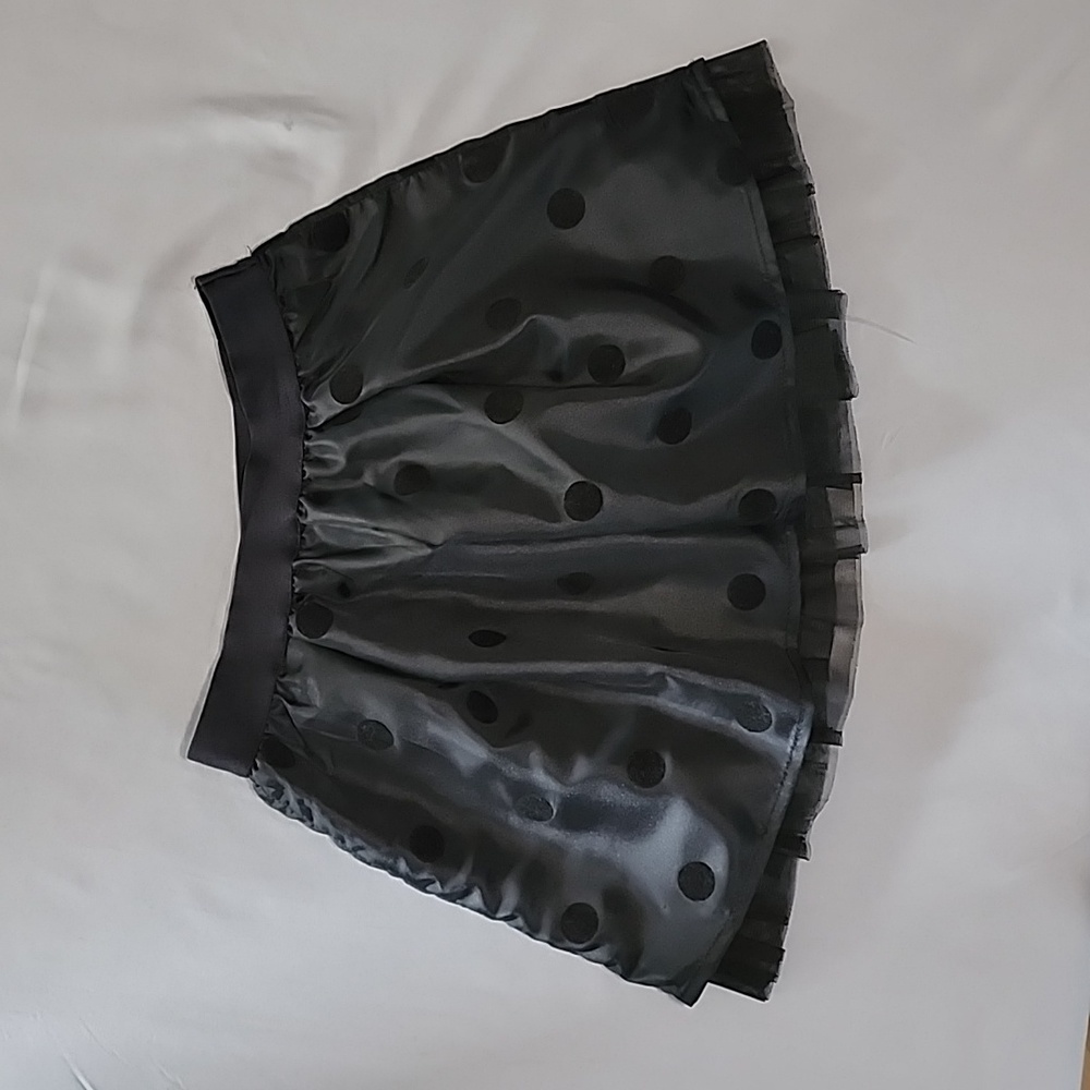 Cherokee black polka dot skirt. Size: S (6-6×)